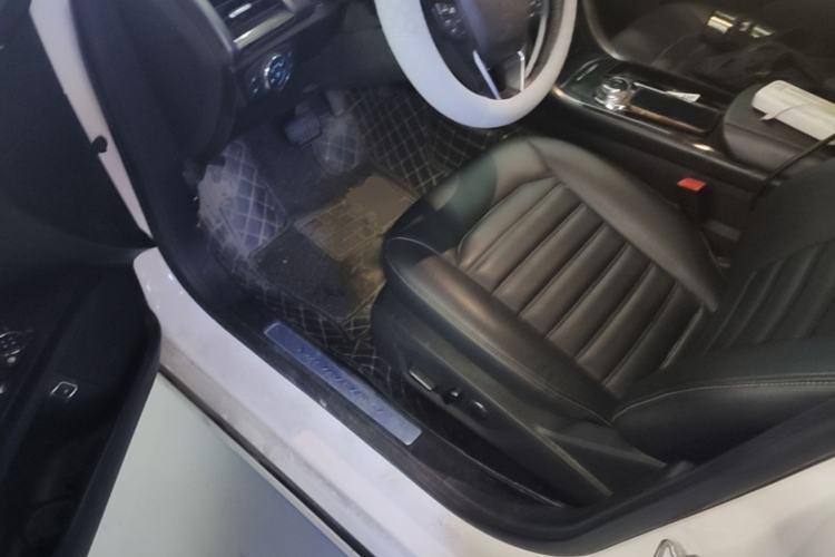 Used Ford Mondeo New Energy 2018 2.0 PHEV Smart-Controlled Fashion Edition China VI Standard Driver Seat