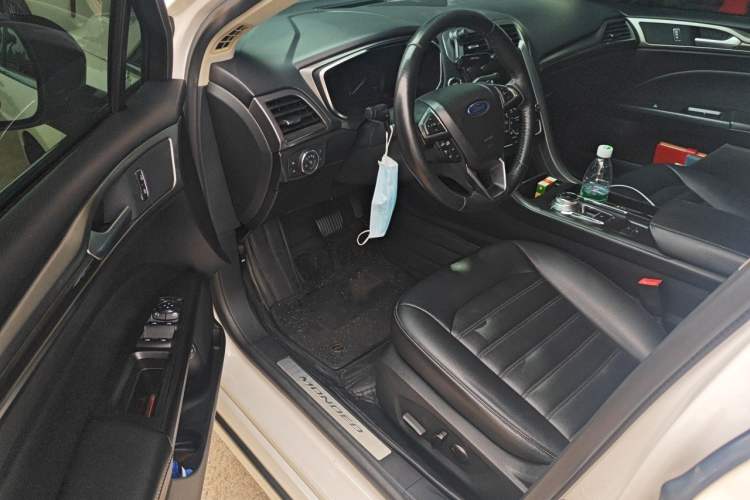 Used Ford Mondeo New Energy 2018 2.0 PHEV Smart-Controlled Fashion Edition China VI Standard Driver Seat