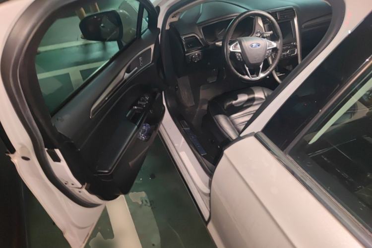Used Ford Mondeo New Energy 2018 2.0 PHEV Smart-Controlled Fashion Edition China V Standard Driver Seat