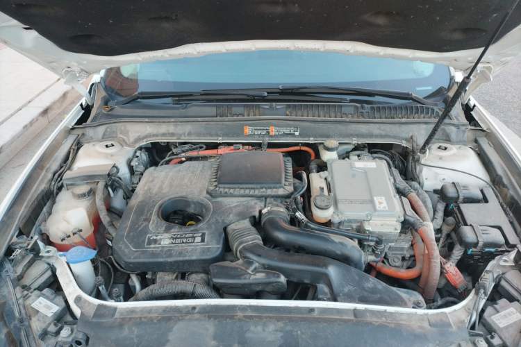 Used Ford Mondeo New Energy 2018 2.0 PHEV Zhihao Trim Engine Bay