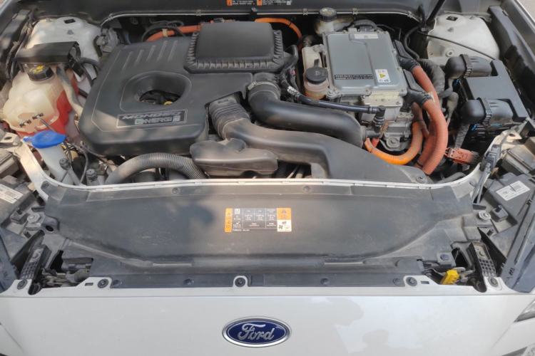 Used Ford Mondeo New Energy 2018 2.0 PHEV ZhiZun Flagship Version Engine Bay