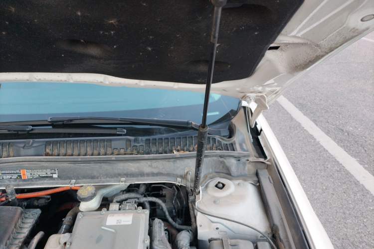 Used Ford Mondeo New Energy 2018 2.0 PHEV Zhihao Trim Engine Bay Left
