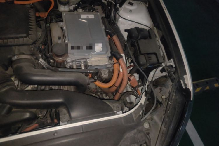 Used Ford Mondeo New Energy 2018 2.0 PHEV ZhiShang Trim Engine Bay Left