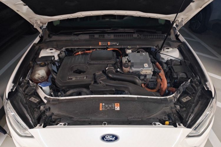 Used Ford Mondeo New Energy 2018 2.0 PHEV ZhiZun Flagship Version Engine Bay
