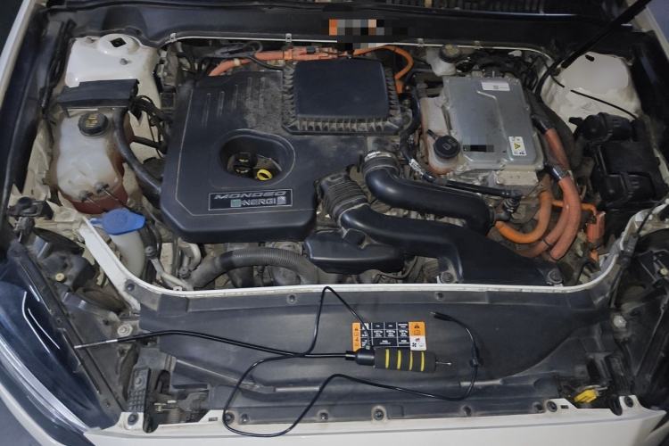 Used Ford Mondeo New Energy 2018 2.0 PHEV Smart-Controlled Fashion Edition China V Standard Engine Bay