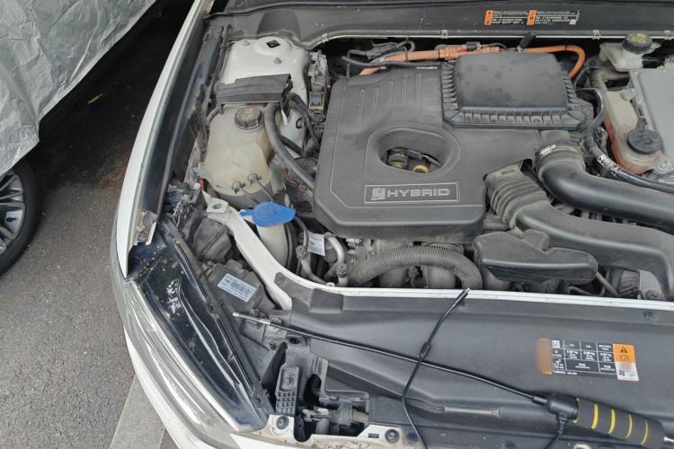 Used Ford Mondeo New Energy 2018 2.0 PHEV Zhihao Trim Engine Bay Right