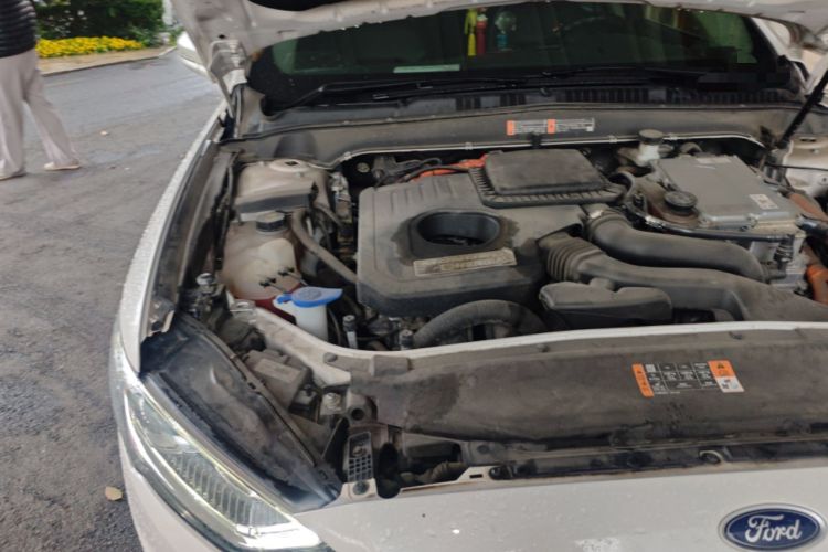 Used Ford Mondeo New Energy 2018 2.0 PHEV Zhihao Trim Engine Bay Right