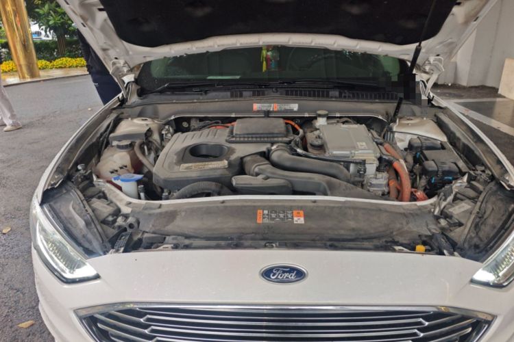 Used Ford Mondeo New Energy 2018 2.0 PHEV Zhihao Trim Engine Bay