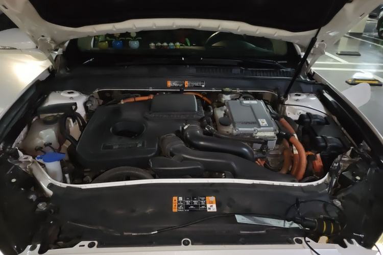 Used Ford Mondeo New Energy 2018 2.0 PHEV Smart-Controlled Fashion Edition China V Standard Engine Bay