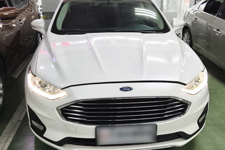 Used Ford Mondeo New Energy 2018 2.0 PHEV Smart-Controlled Fashion Edition China VI Standard Exterior 1