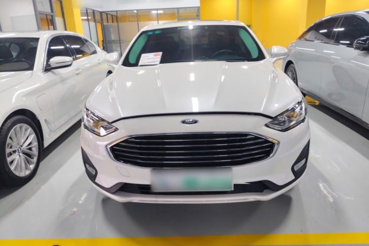 Used Ford Mondeo New Energy 2018 2.0 PHEV Smart-Controlled Fashion Edition China VI Standard Exterior 1