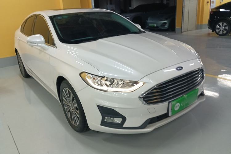 Used Ford Mondeo New Energy 2018 2.0 PHEV Smart-Controlled Fashion Edition China VI Standard Exterior 1