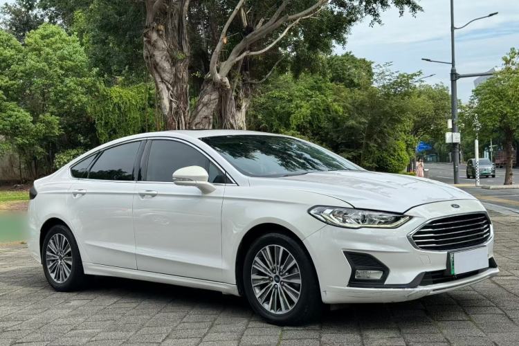 Used Ford Mondeo New Energy 2018 2.0 PHEV Smart-Controlled Fashion Edition China VI Standard Exterior 2