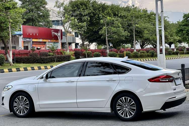 Used Ford Mondeo New Energy 2018 2.0 PHEV Smart-Controlled Fashion Edition China V Standard Exterior 5