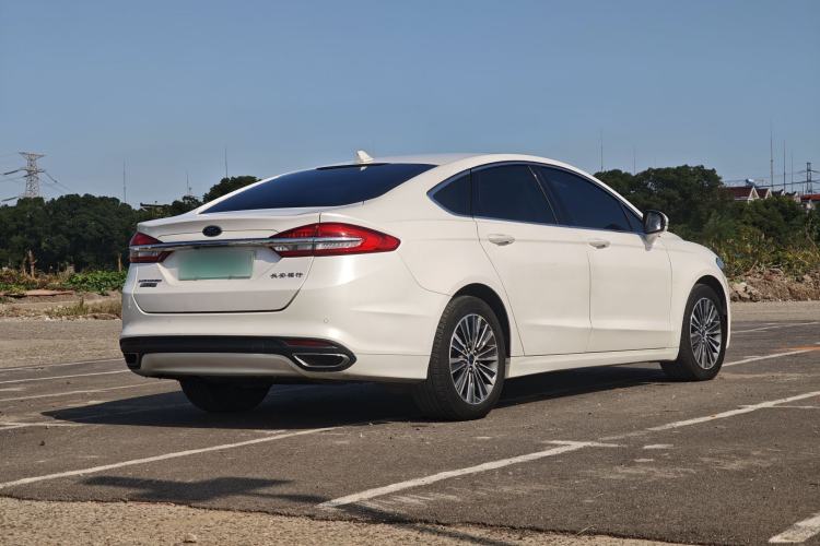 Used Ford Mondeo New Energy 2018 2.0 PHEV Smart-Controlled Fashion Edition China VI Standard Exterior 5