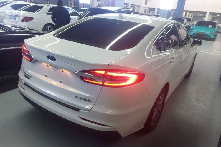 Used Ford Mondeo New Energy 2018 2.0 PHEV Smart-Controlled Fashion Edition China VI Standard Exterior 5