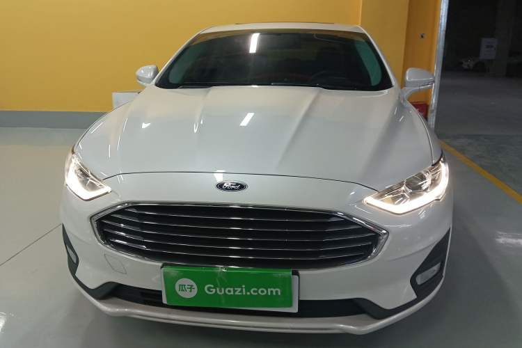 Used Ford Mondeo New Energy 2018 2.0 PHEV Smart-Controlled Fashion Edition China VI Standard Front