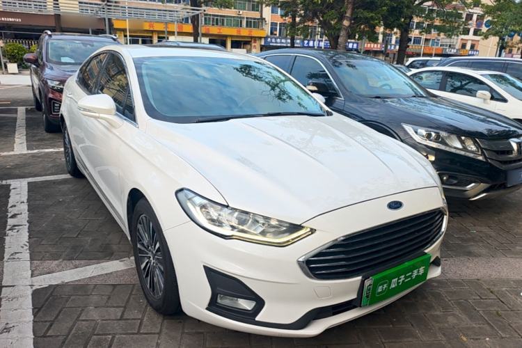 Used Ford Mondeo New Energy 2018 2.0 PHEV Smart-Controlled Fashion Edition China VI Standard Front Right 45 Deg