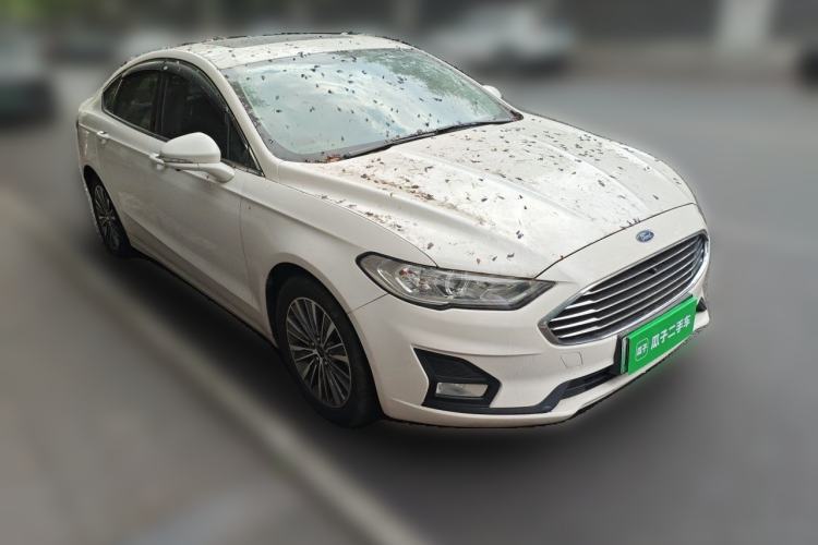 Used Ford Mondeo New Energy 2018 2.0 PHEV Smart-Controlled Fashion Edition China VI Standard Front Right 45 Deg