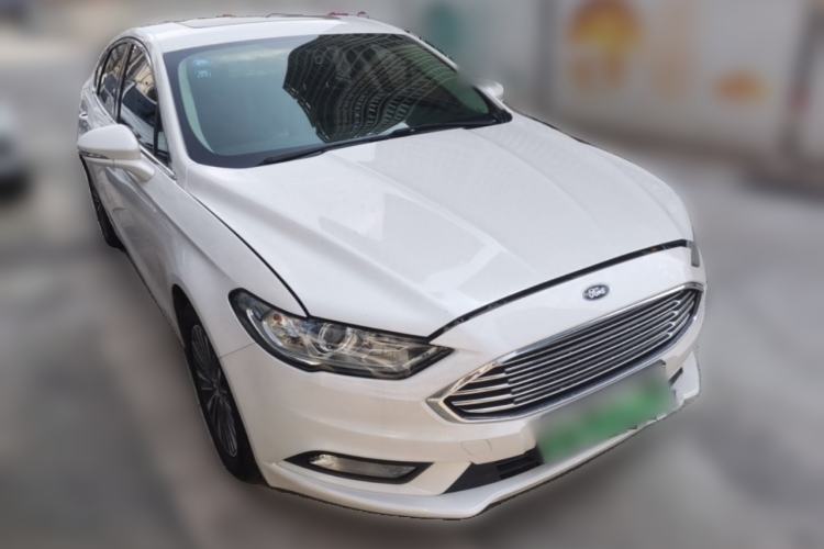 Used Ford Mondeo New Energy 2018 2.0 PHEV Smart-Controlled Fashion Edition China VI Standard Front Right 45 Deg