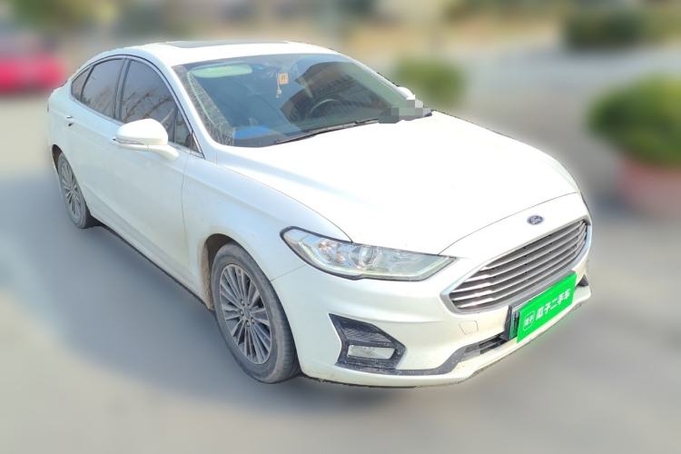 Used Ford Mondeo New Energy 2018 2.0 PHEV Smart-Controlled Fashion Edition China VI Standard Front Right 45 Deg