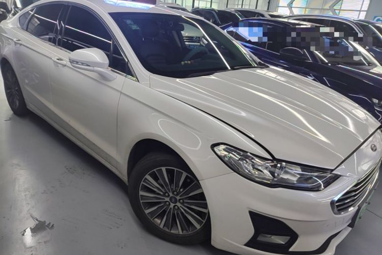 Used Ford Mondeo New Energy 2018 2.0 PHEV Smart-Controlled Fashion Edition China VI Standard Front Right 45 Deg