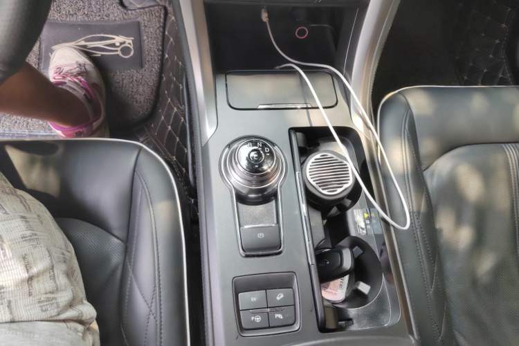 Used Ford Mondeo New Energy 2018 2.0 PHEV ZhiZun Flagship Version Gear Lever
