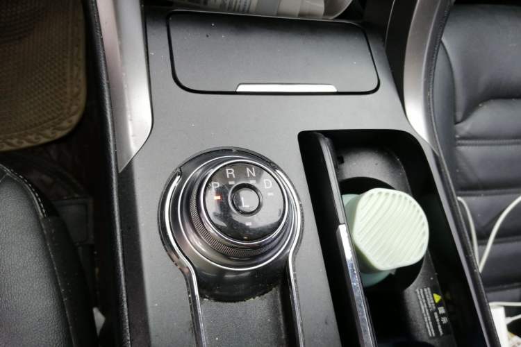 Used Ford Mondeo New Energy 2018 2.0 PHEV Zhihao Trim Gear Lever