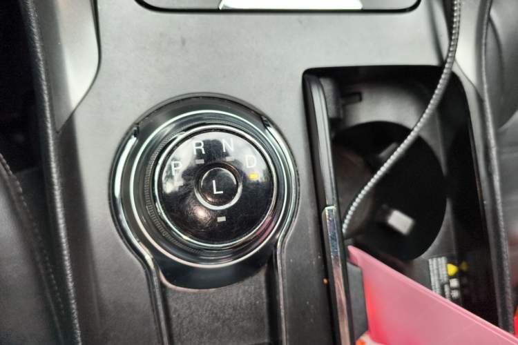Used Ford Mondeo New Energy 2018 2.0 PHEV Zhihao Trim Gear Lever
