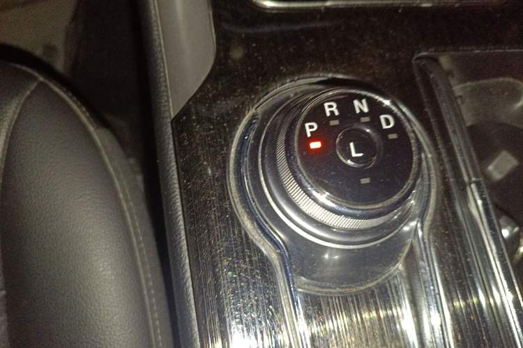 Used Ford Mondeo New Energy 2018 2.0 PHEV Smart-Controlled Fashion Edition China VI Standard Gear Lever