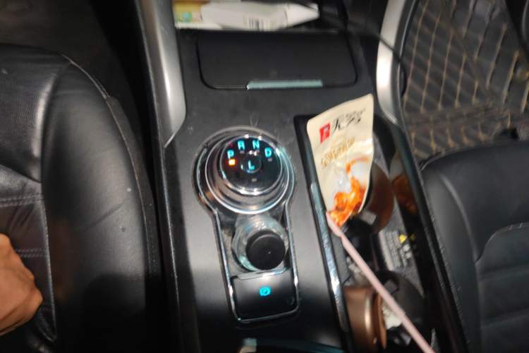 Used Ford Mondeo New Energy 2018 2.0 PHEV Smart-Controlled Fashion Edition China V Standard Gear Lever