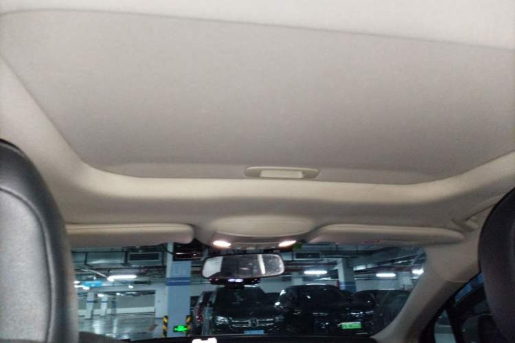 Used Ford Mondeo New Energy 2018 2.0 PHEV Smart-Controlled Fashion Edition China VI Standard Headliner