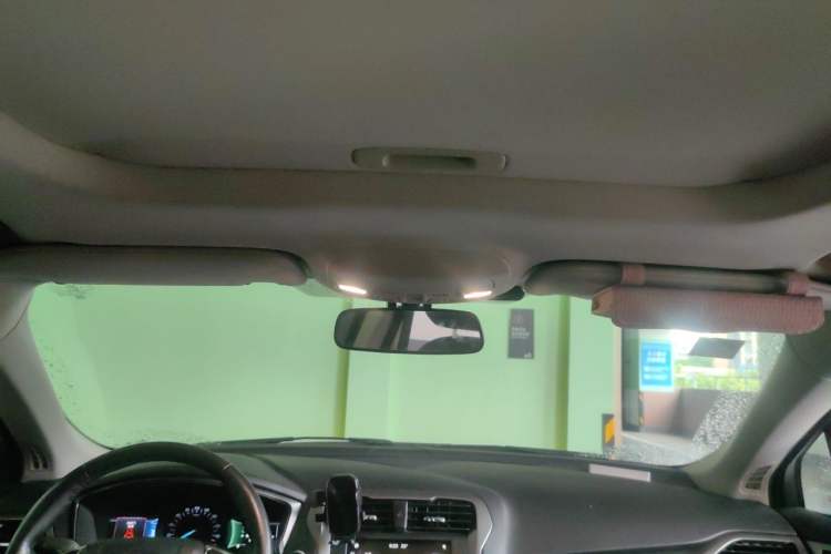 Used Ford Mondeo New Energy 2018 2.0 PHEV Smart-Controlled Fashion Edition China VI Standard Headliner