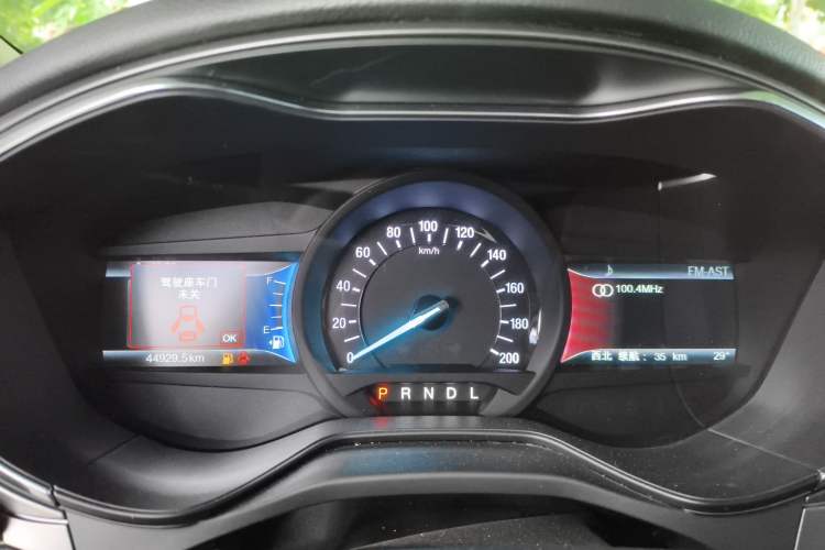 Used Ford Mondeo New Energy 2018 2.0 PHEV Smart-Controlled Fashion Edition China VI Standard Instrument Cluster