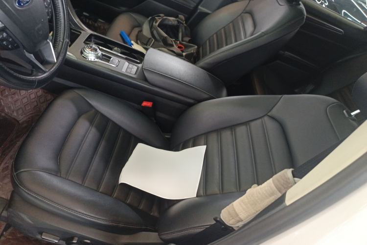 Used Ford Mondeo New Energy 2018 2.0 PHEV Smart-Control Luxury Version China VI Standard Left Front Seat