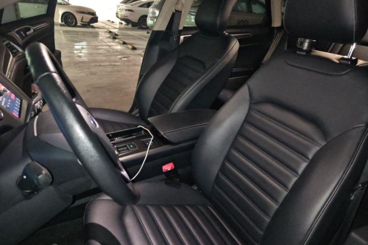 Used Ford Mondeo New Energy 2018 2.0 PHEV ZhiShang Trim Left Front Seat