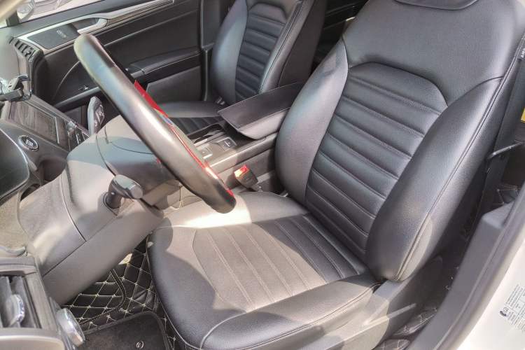 Used Ford Mondeo New Energy 2018 2.0 PHEV Smart-Controlled Fashion Edition China VI Standard Left Front Seat