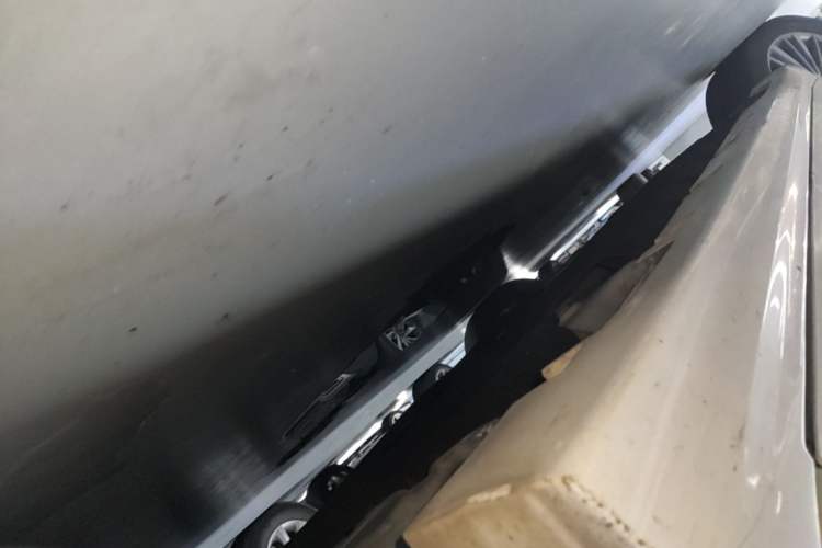 Used Ford Mondeo New Energy 2018 2.0 PHEV Smart-Controlled Fashion Edition China VI Standard Left Side Sill
