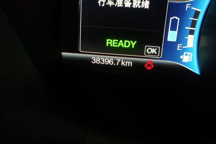 Used Ford Mondeo New Energy 2018 2.0 PHEV Zhihao Trim Odometer Close Up