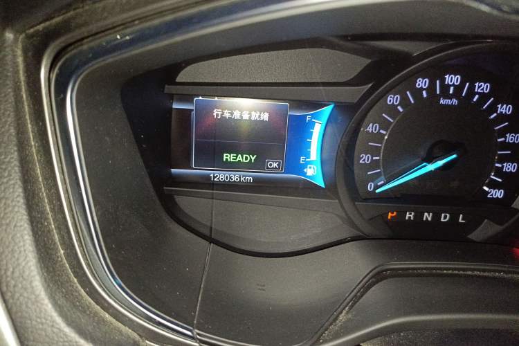Used Ford Mondeo New Energy 2018 2.0 PHEV Smart-Controlled Fashion Edition China VI Standard Odometer Close Up
