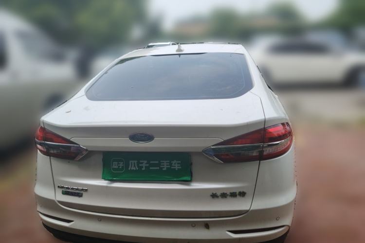 Used Ford Mondeo New Energy 2018 2.0 PHEV Smart-Controlled Fashion Edition China VI Standard Rear