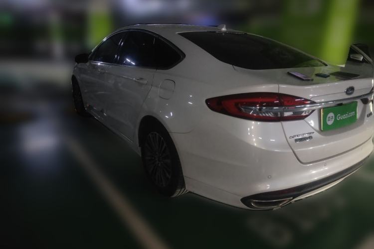 Used Ford Mondeo New Energy 2018 2.0 PHEV ZhiShang Trim Rear Left 45 Deg