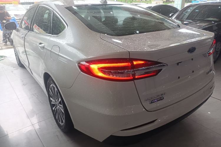 Used Ford Mondeo New Energy 2018 2.0 PHEV Smart-Controlled Fashion Edition China V Standard Rear Left 45 Deg