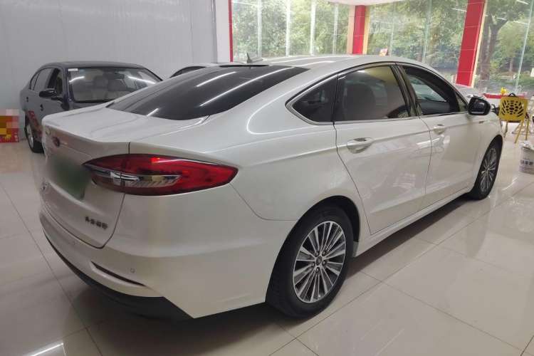 Used Ford Mondeo New Energy 2018 2.0 PHEV Smart-Controlled Fashion Edition China VI Standard Rear Right 45 Deg