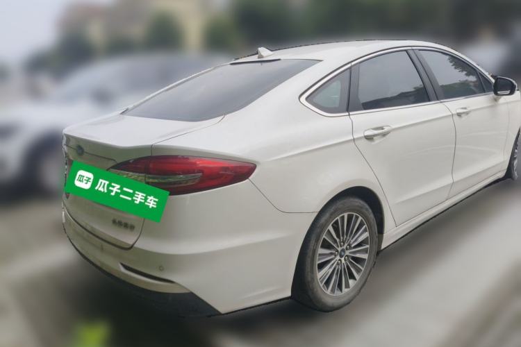 Used Ford Mondeo New Energy 2018 2.0 PHEV ZhiShang Trim Rear Right 45 Deg