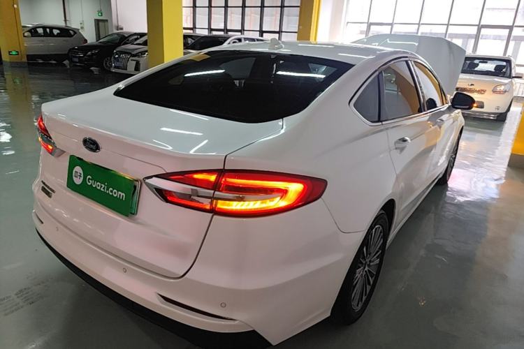 Used Ford Mondeo New Energy 2018 2.0 PHEV Smart-Controlled Fashion Edition China VI Standard Rear Right 45 Deg