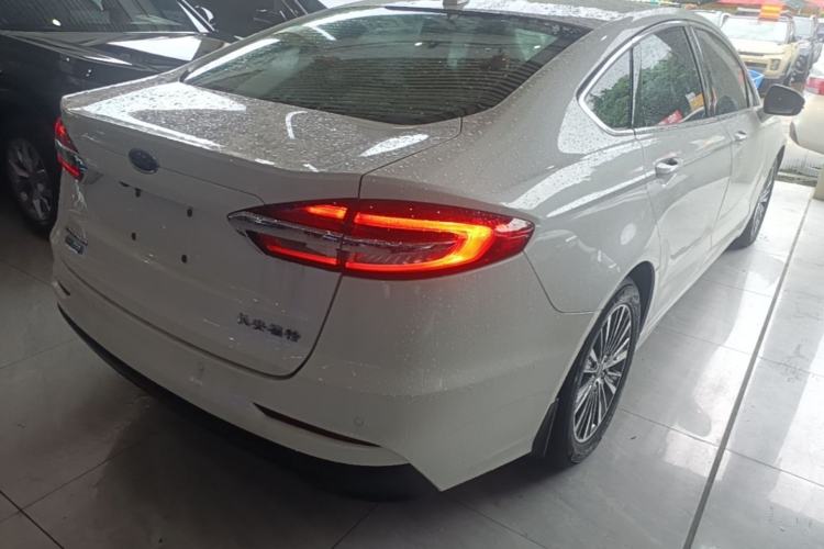 Used Ford Mondeo New Energy 2018 2.0 PHEV Smart-Controlled Fashion Edition China V Standard Rear Right 45 Deg