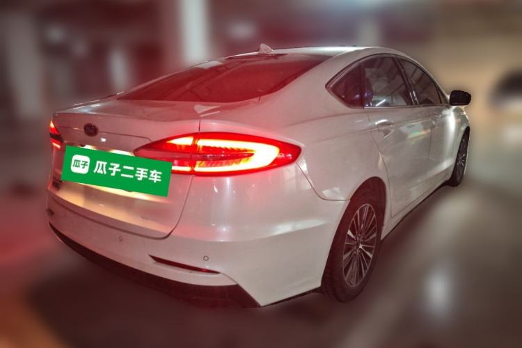 Used Ford Mondeo New Energy 2018 2.0 PHEV ZhiShang Trim Rear Right 45 Deg