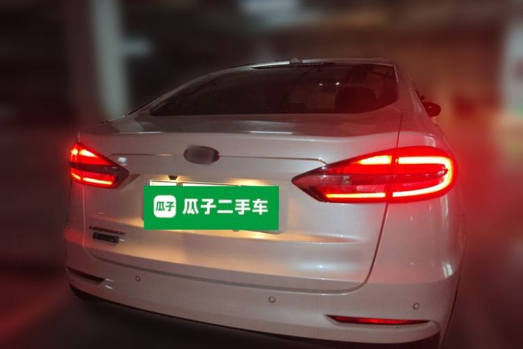 Used Ford Mondeo New Energy 2018 2.0 PHEV ZhiShang Trim Rear