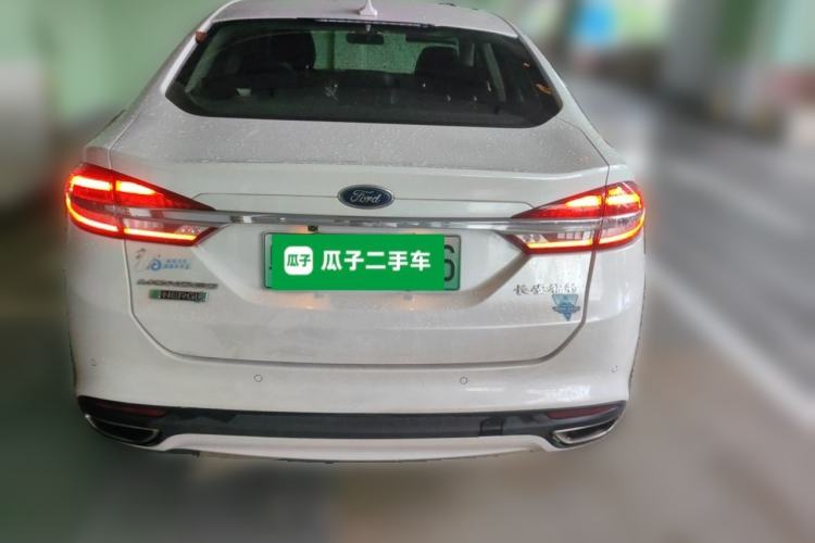 Used Ford Mondeo New Energy 2018 2.0 PHEV Smart-Controlled Fashion Edition China VI Standard Rear